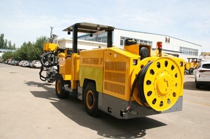 Гидравлическая анкерная буровая установка HT92-D (Минимальное сечение: 2,4 м)